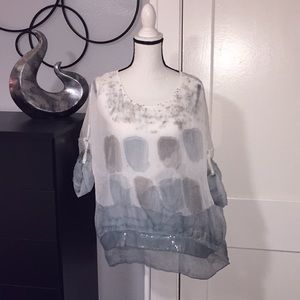 NWT Simply Couture Top Sz Sml